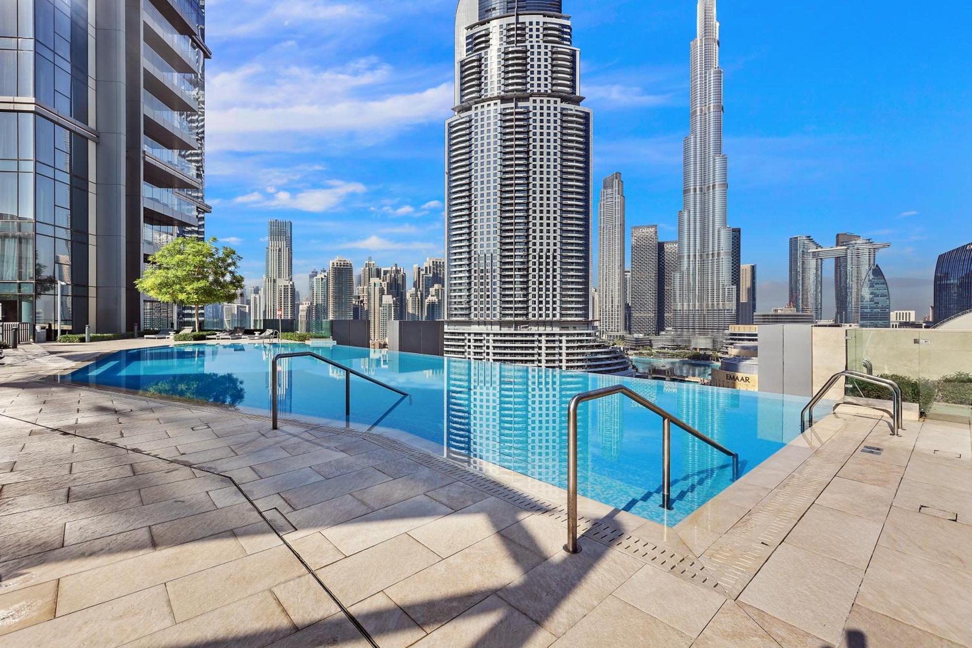 First Class 2Br With Full Burj Khalifa And Fountain View Дубай Экстерьер фото